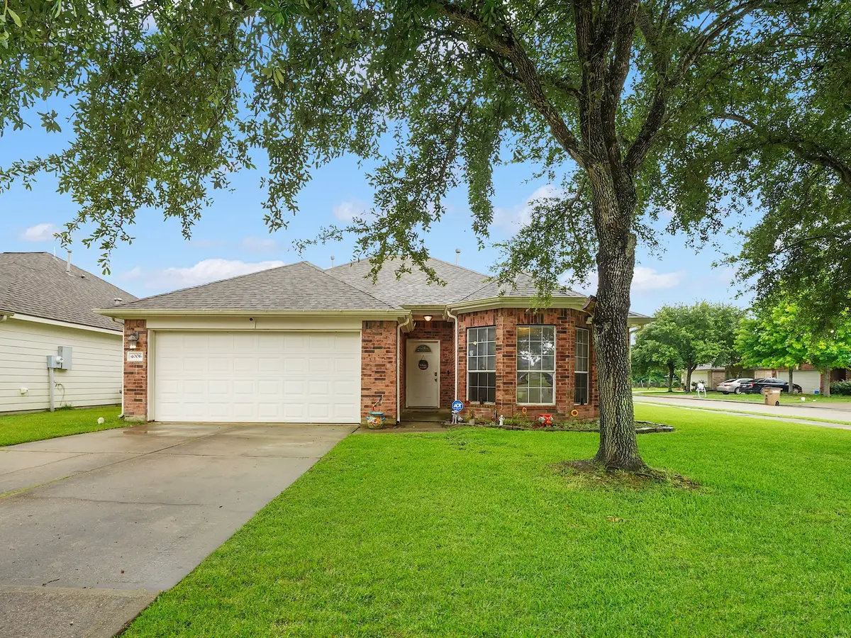 4006 Raspberry Court, Dickinson, TX 77539 - Image #1