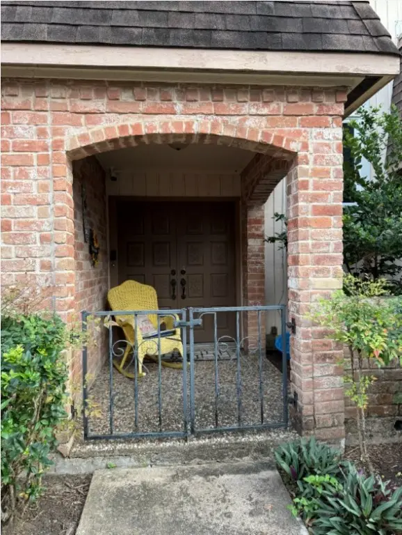 2938 Camelot Lane, Missouri City, TX 77459 - #3