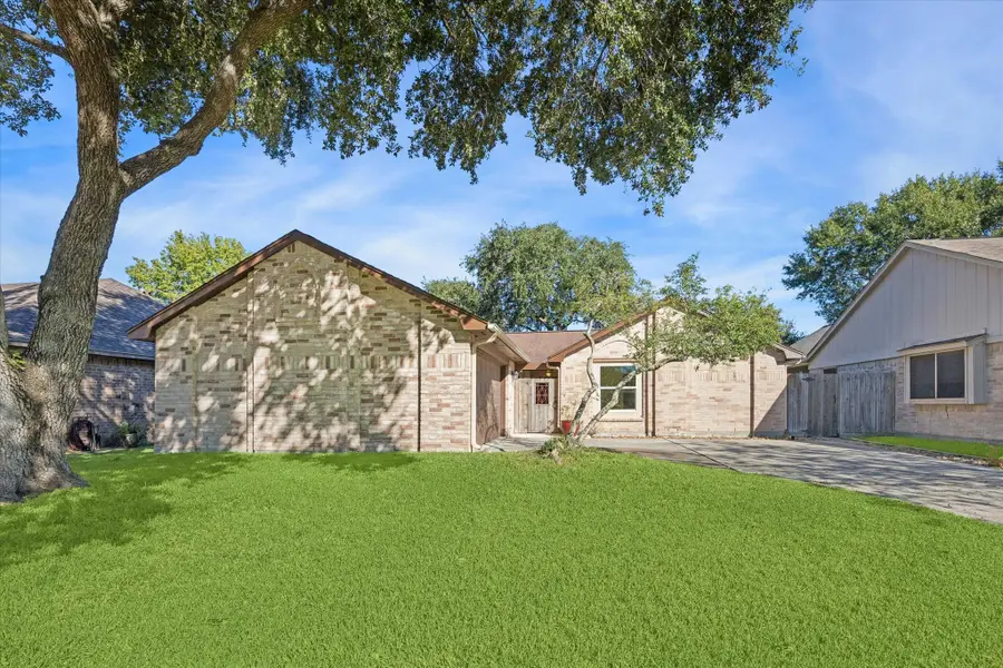 9722 Gusty Winds Drive, Houston, TX 77064 - Image #2