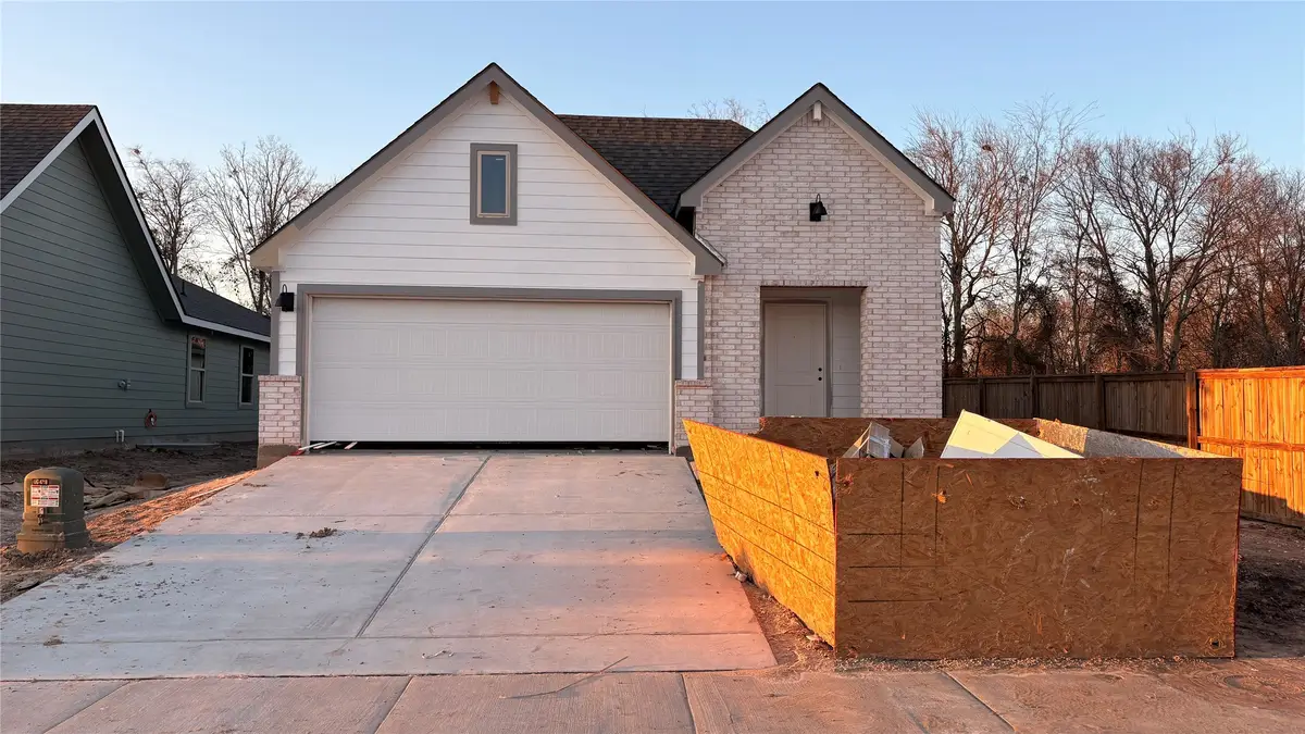 2313 White Wing, Navasota, TX 77845 - #1