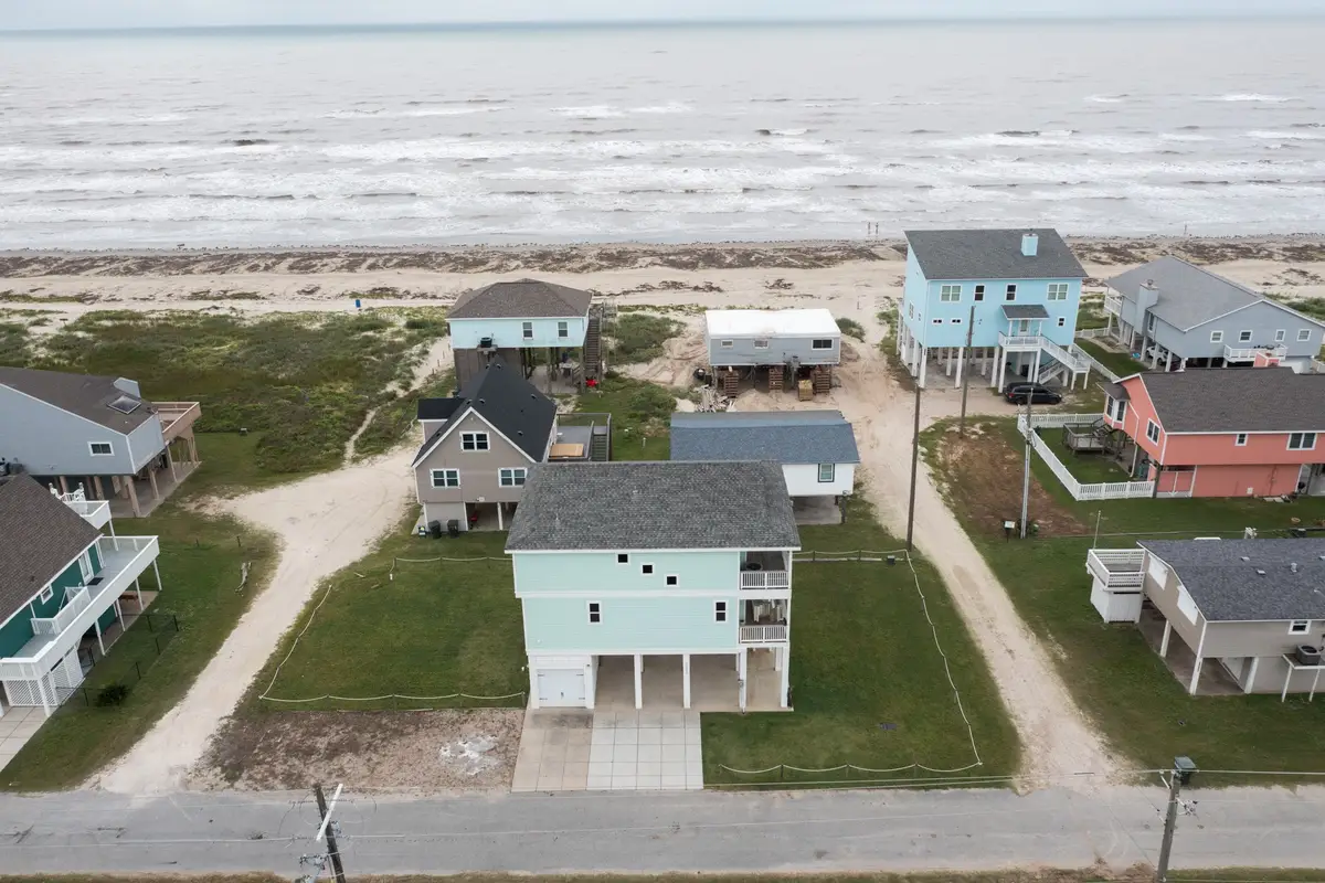 21325 Gulf Drive, Galveston, TX 77554 - Image #1