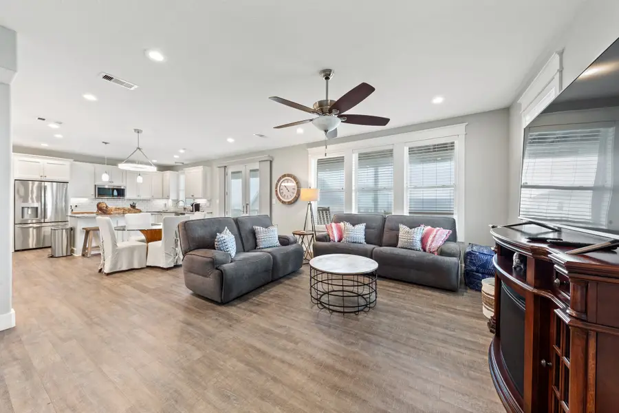 21325 Gulf Drive, Galveston, TX 77554 - Image #2