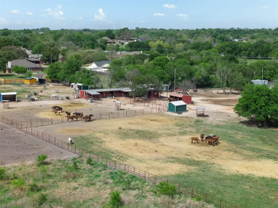 203 Saffles Road, Robinson, TX 76706 - #2