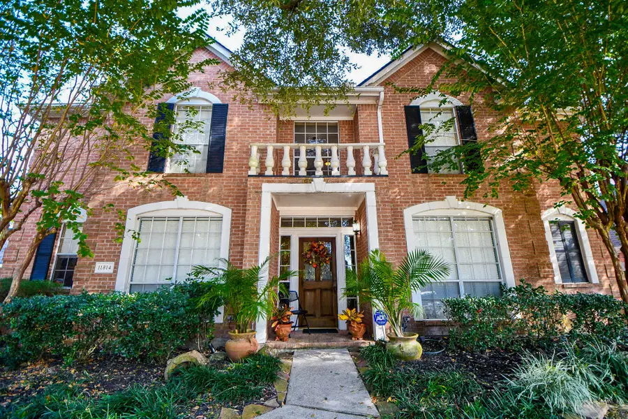 11814 Lake Grove Court, Tomball, TX 77377 - Image #3