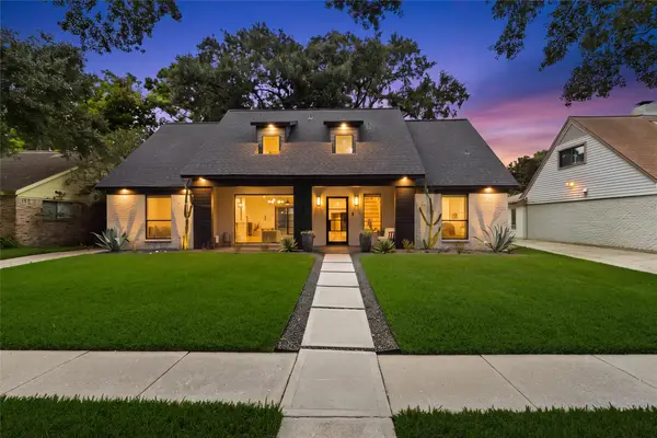 5934 Dumfries Drive Drive, Houston, TX 77096