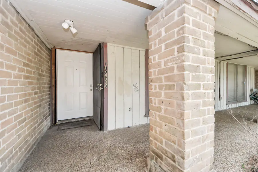 12459 W Village Drive #B, Houston, TX 77039 - Image #2