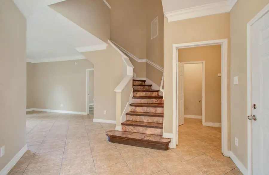 5016 Higgins Street, Houston, TX 77033 - #2
