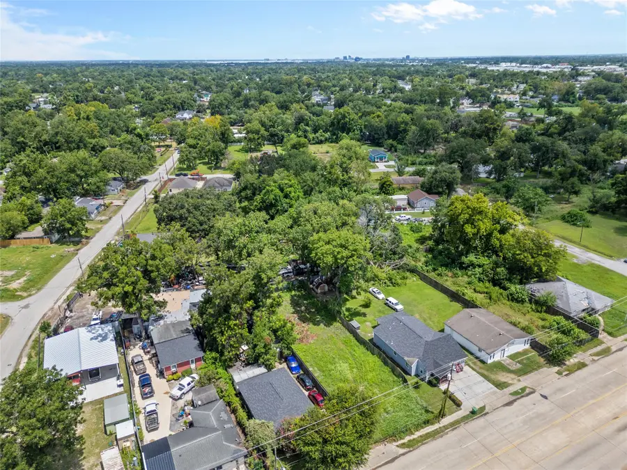 922 W Little York Road, Houston, TX 77091 - Image #3