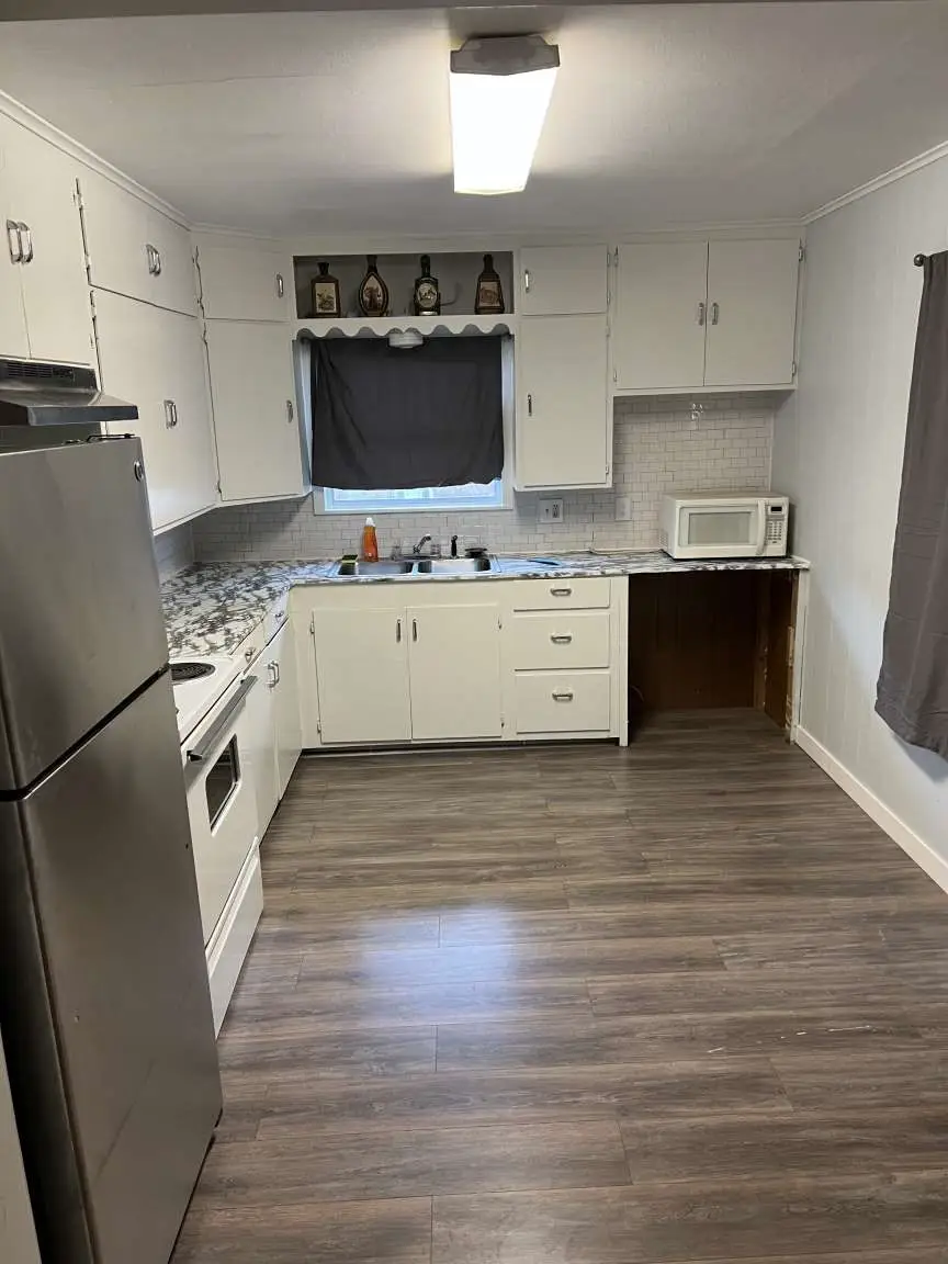 2616 Elm Avenue, Bay City, TX 77414 - Image #2