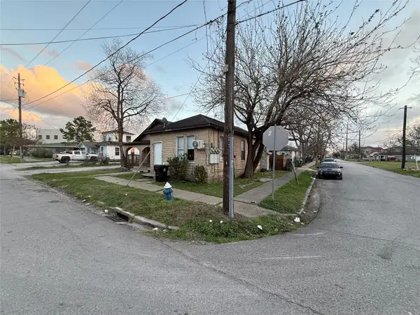 7304 Avenue F, Houston, TX 77011