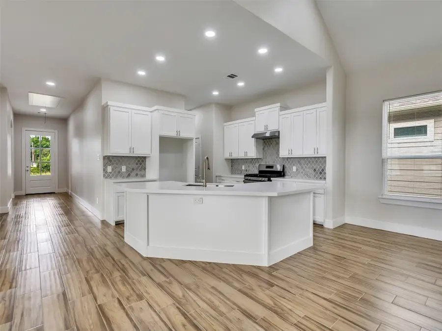 4102 Hill Avenue, Dickinson, TX 77539 - #3