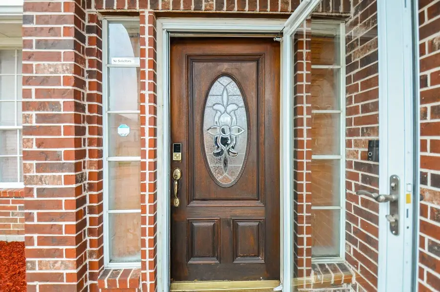 2523 Carriage Lane, Stafford, TX 77477 - Image #3