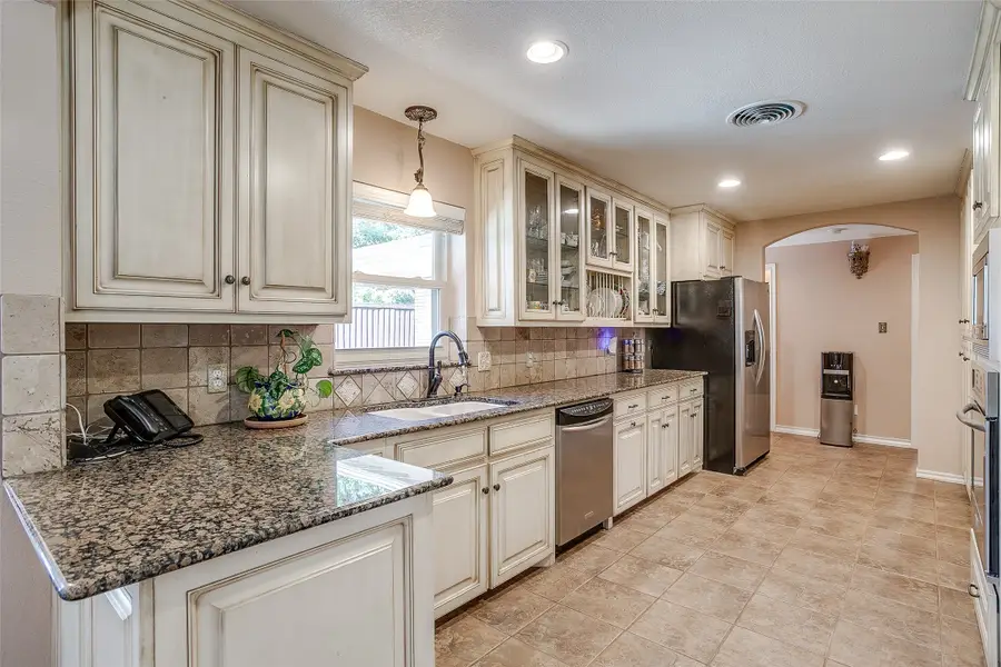 2608 Hartwood Drive, Fort Worth, TX 76109 - #3