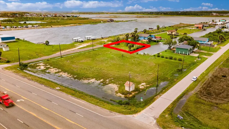 41&42 Beau Rue, Hitchcock, TX 77563 - Image #2