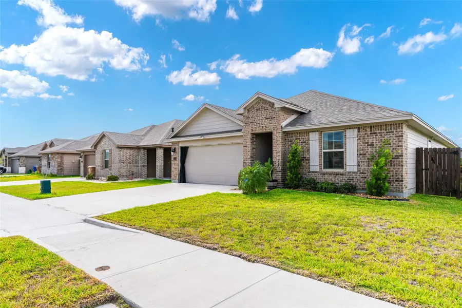 1285 Breebry Drive, Corpus Christi, TX 78415 - Image #2