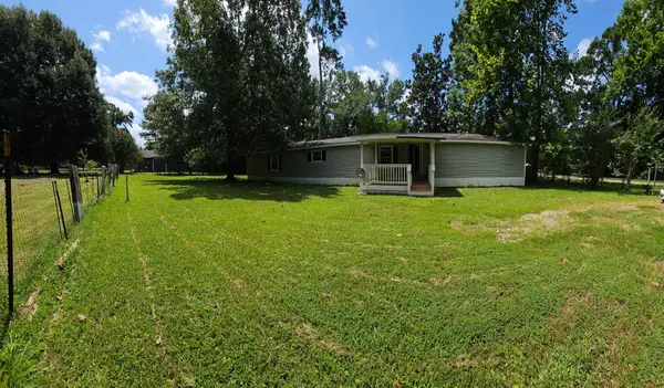 10037 Lazy Oaks Drive, Conroe, TX 77306
