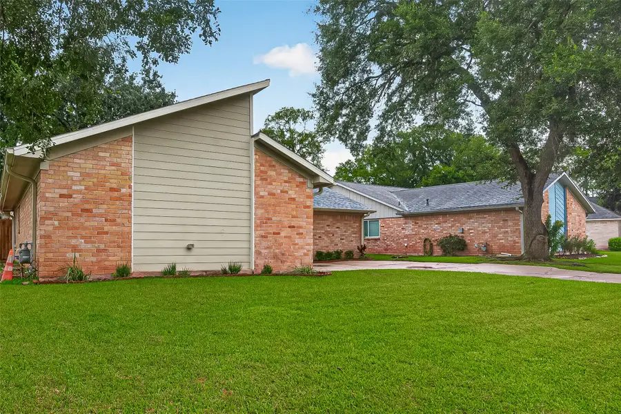 1818 Lansdowne Drive, Richmond, TX 77406 - #3