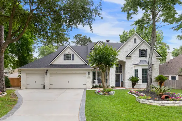 39 S Dulcet Hollow Circle, The Woodlands, TX 77382