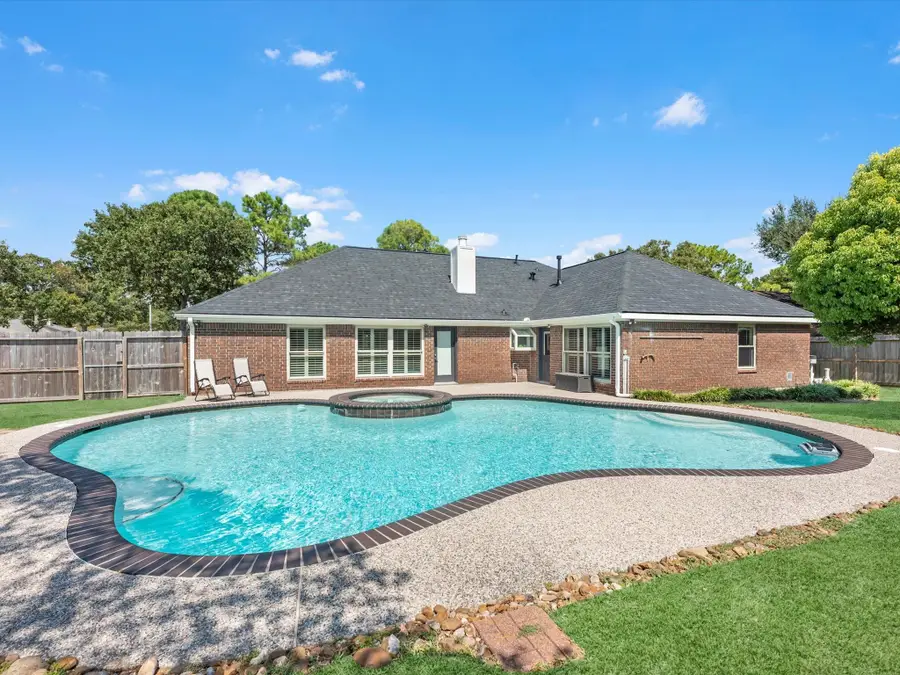 3029 Glen Iris Drive, League City, TX 77573 - Image #3