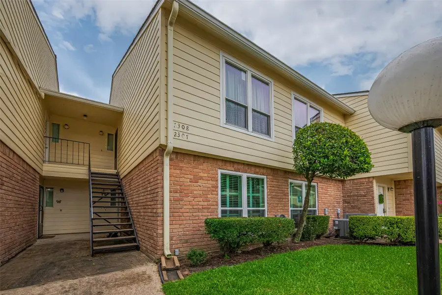 14555 Wunderlich Drive #2307, Houston, TX 77069 - Image #2