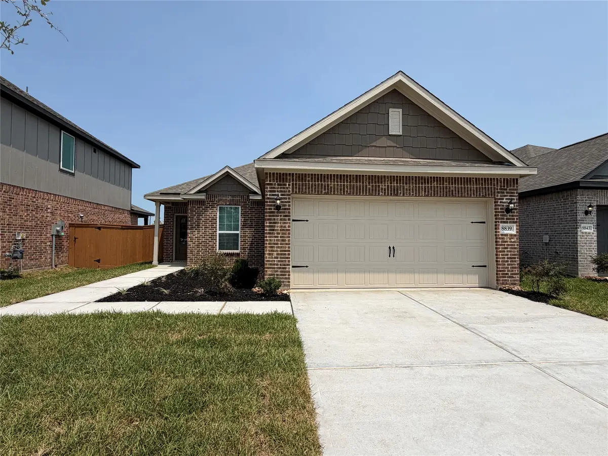 8839 New Jade Drive, Iowa Colony, TX 77583 - #1