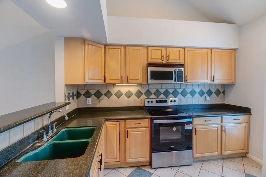 4144 Greystone Way #702, Sugar Land, TX 77479 - #3