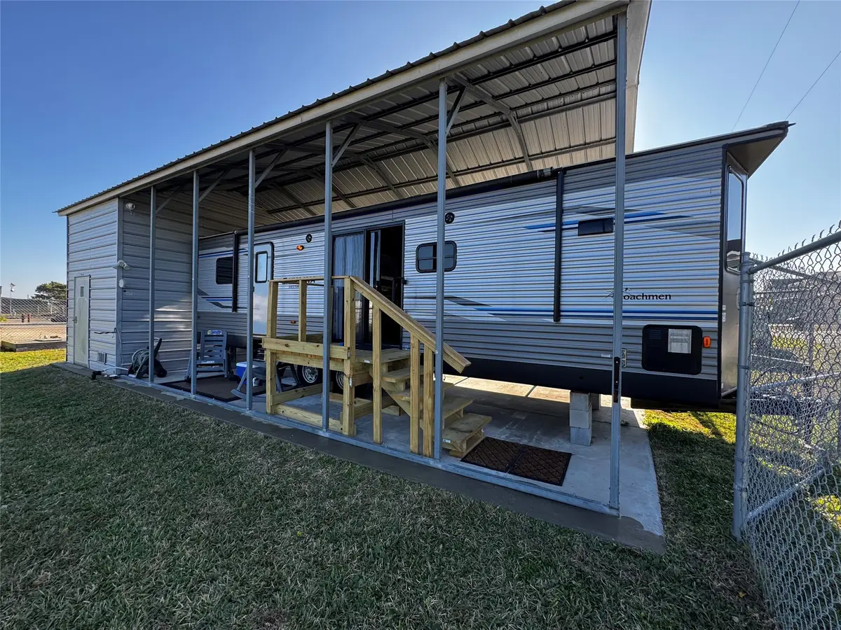 980 S Jacks, Crystal Beach, TX 77650 - Image #1