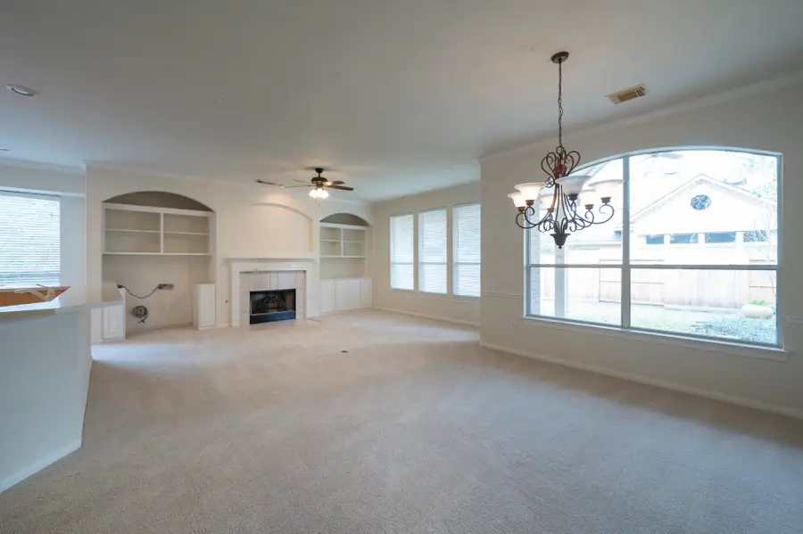 22 W Windsor Hills Circle, Conroe, TX 77384 - #2