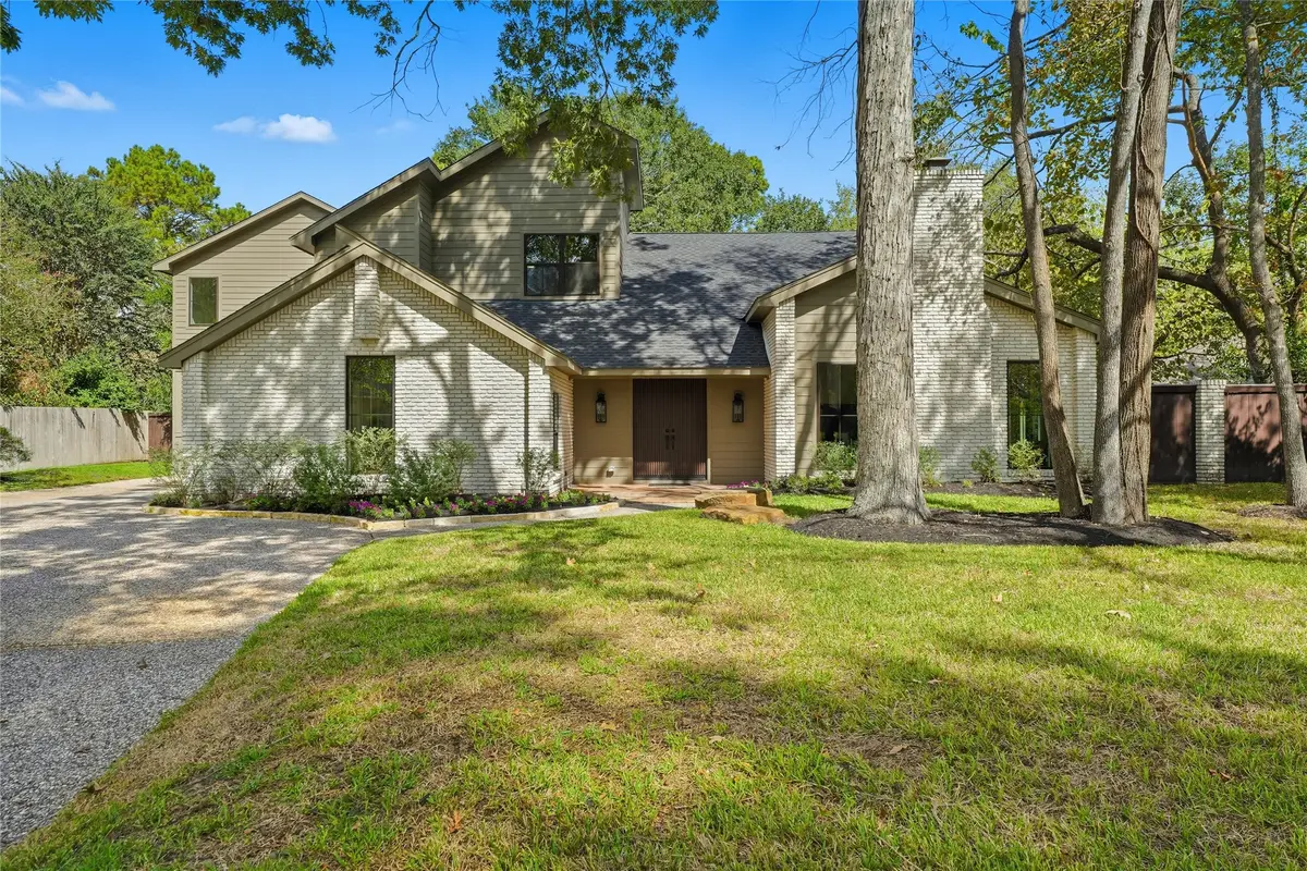 4907 Pine Garden Drive E, Kingwood, TX 77345 - Image #1