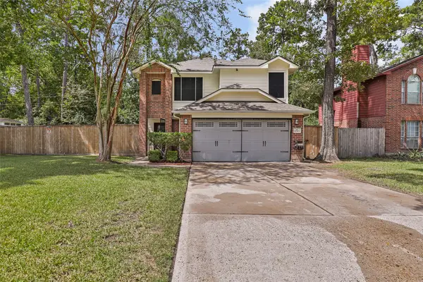 17703 Typhoon Way, Crosby, TX 77532