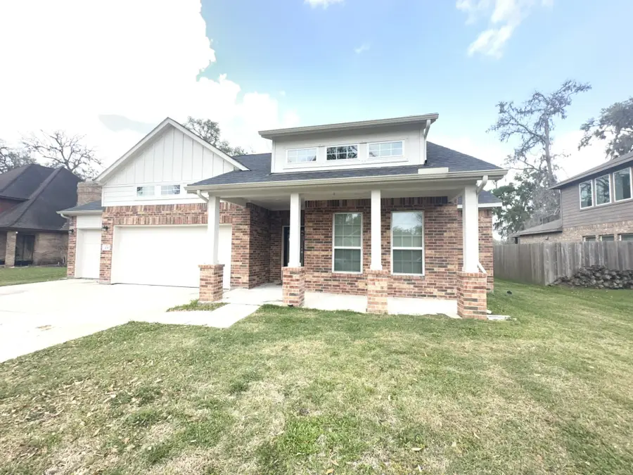 236 Woodhaven Drive, West Columbia, TX 77486 - Image #2
