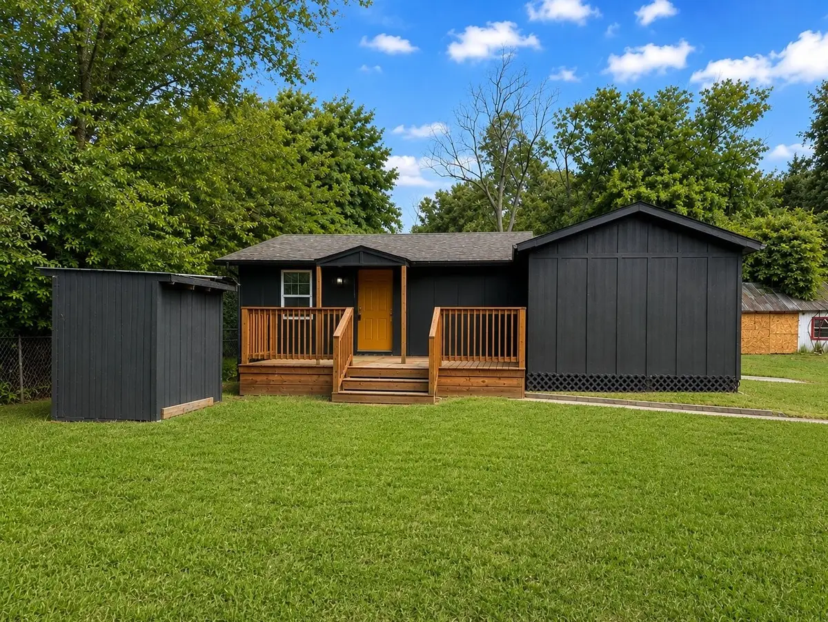 15517 Highway 6, Santa Fe, TX 77517 - #1