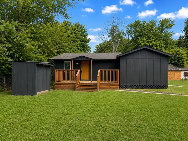 15517 Highway 6, Santa Fe, TX 77517