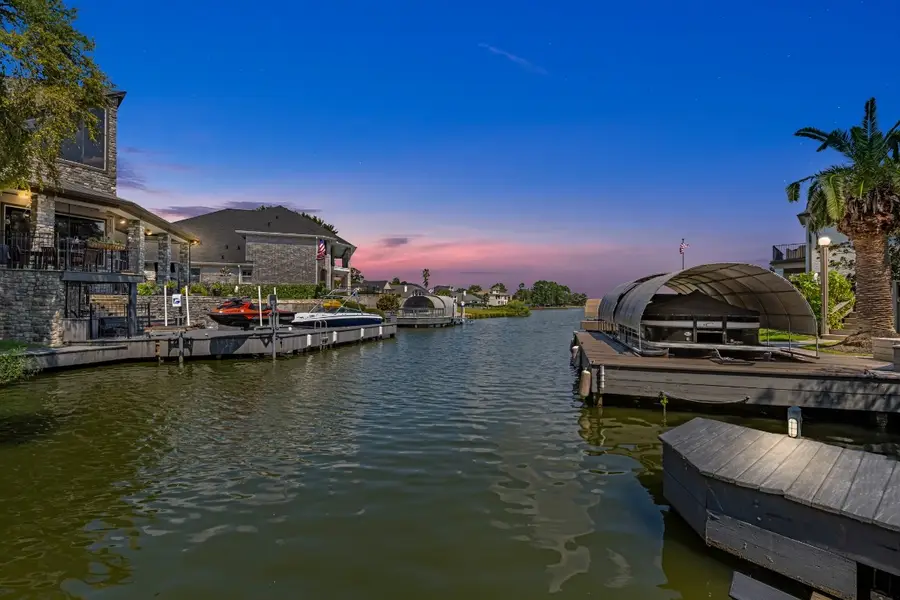 33 Winthrop Harbor Street N, Montgomery, TX 77356 - #2