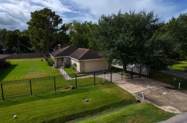 7628 Kingsley Street, Houston, TX 77087