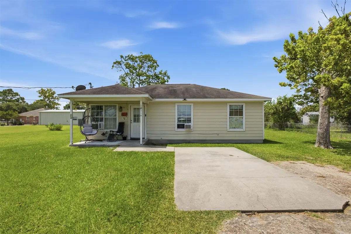 4314 Avenue T, Santa Fe, TX 77510 - #1