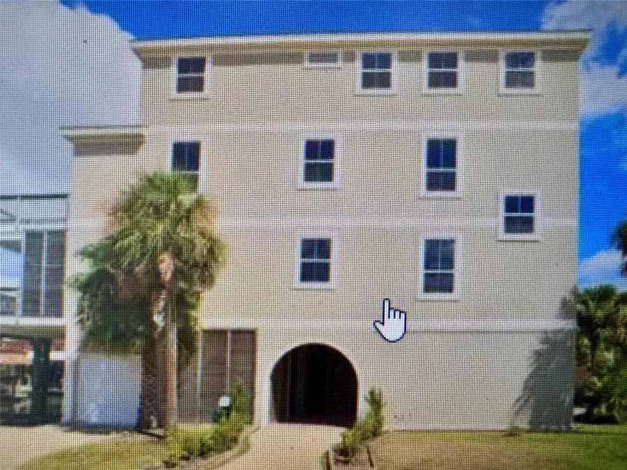 1854 Tiki Drive, Tiki Island, TX 77554 - Image #2