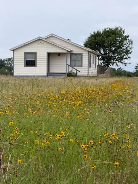 1240 Crooked Road, Cat Spring, TX 78933 - #1