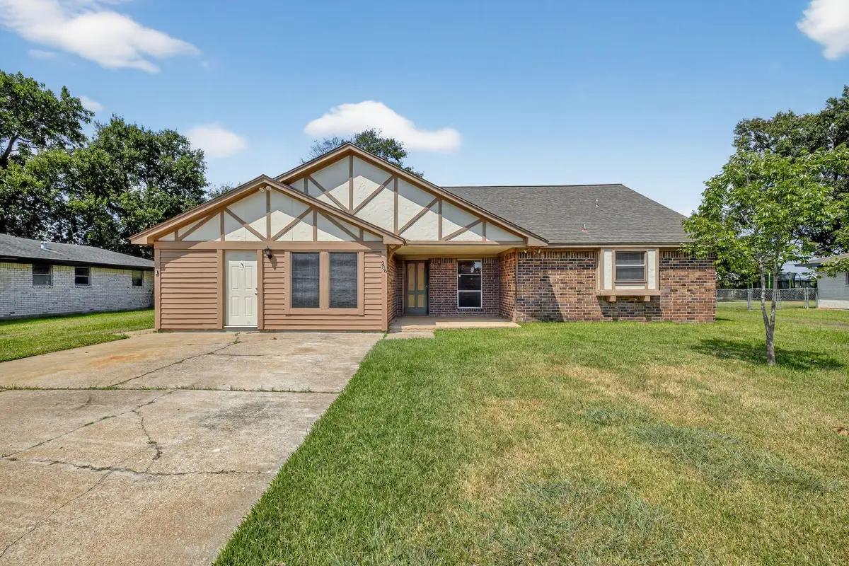 206 Staples Drive, Baytown, TX 77523 - Image #1