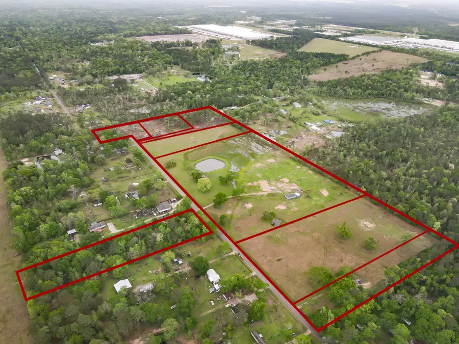 18448 Pickering Road, Conroe, TX 77302 - Image #2