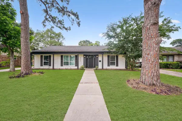 5630 Lymbar Drive, Houston, TX 77096