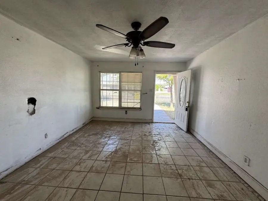 1208 Oak Avenue, Odessa, TX 79763 - Image #3