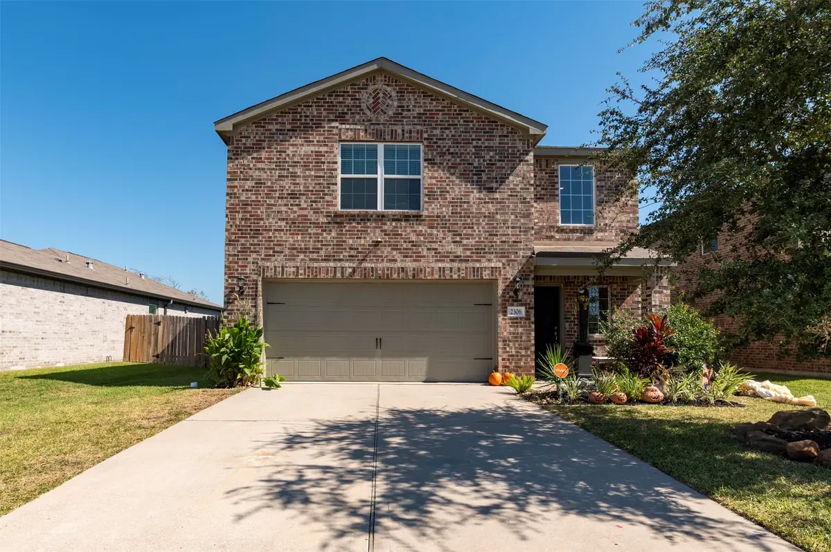 2306 Starboard Sail Drive, La Marque, TX 77568 - #1
