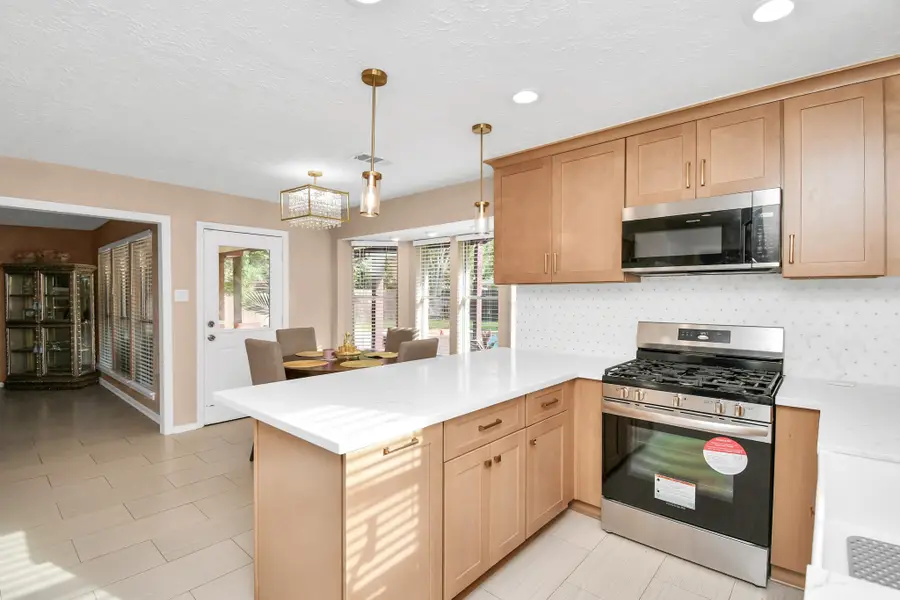 6827 La Puente Drive, Houston, TX 77083 - Image #2