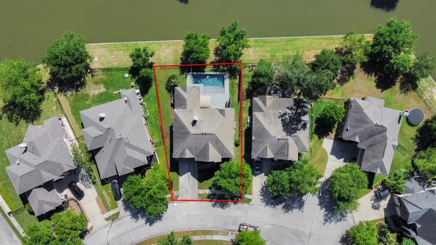 30214 Vinebriar Drive, Southeast Montgomery, TX 77386 - Image #2
