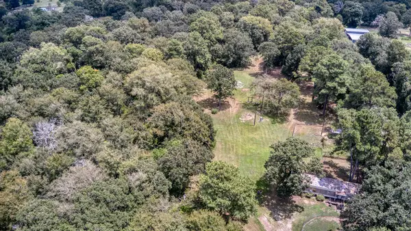 2160 Bowler Road, Waller, TX 77484