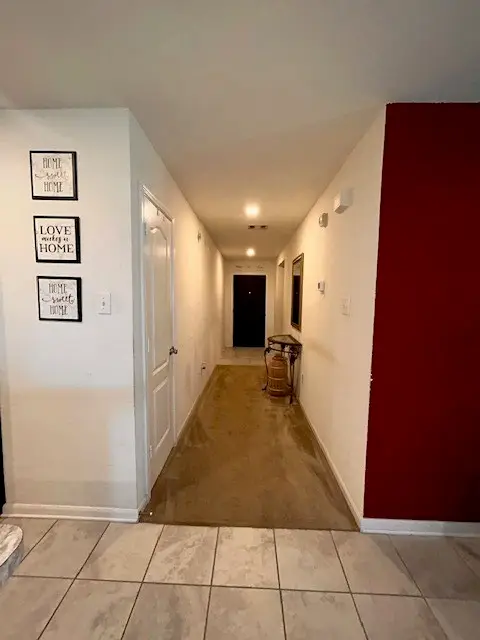 2518 E Hawthorn Park Court, Houston, TX 77038