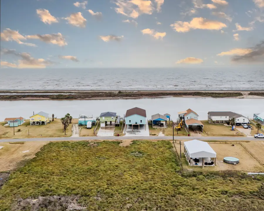 619 Private Road 675, Sargent, TX 77414 - Image #2