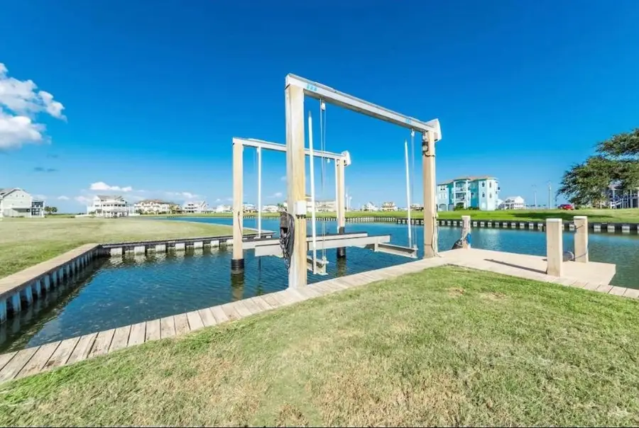 1 Marathon, Hitchcock, TX 77563 - #2