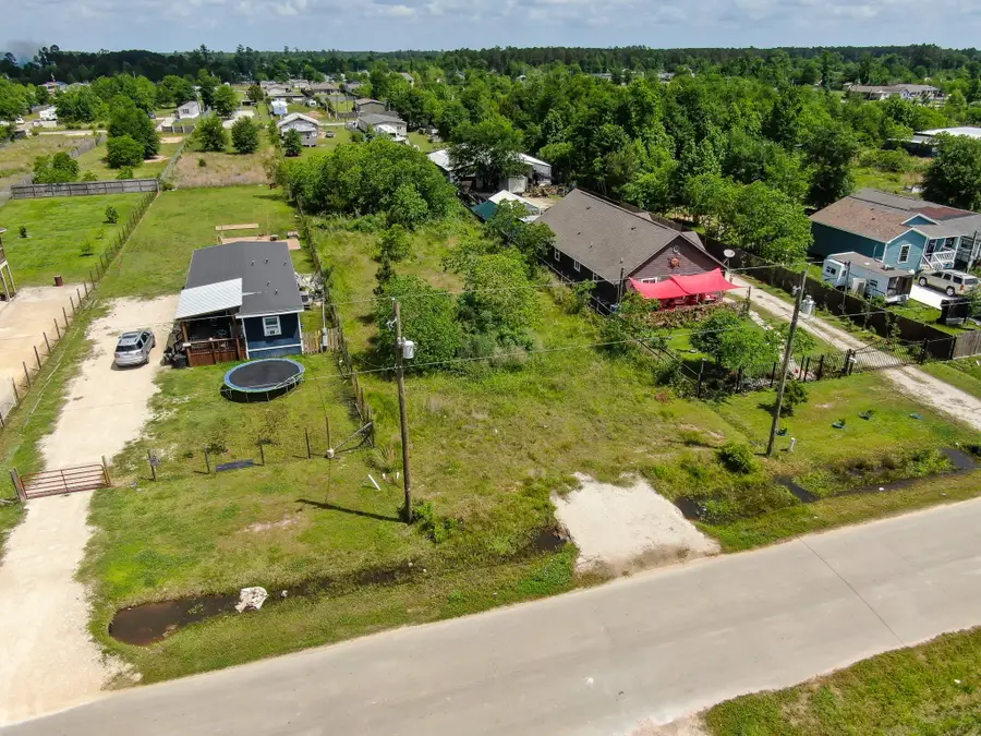 1407 County Road 3558, Cleveland, TX 77327 - Image #2